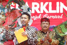 Sparkling Nganjuk Carnival 2022 berlangsung meriah