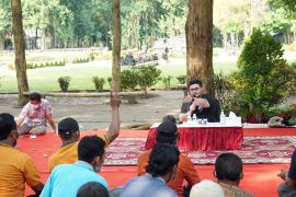 Pemkab Kediri segera tuntaskan perbaikan jalan rusak