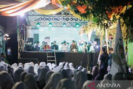 Ribuan santri Karawang deklarasi dukung Ganjar Pranowo pada pilpres 2024