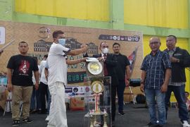 Rumah Koi Medan juara umum Kontes Koi Sumut