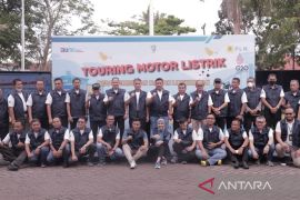 Wawako Solok Ramadhani Kirana Putra hadiri touring motor listrik