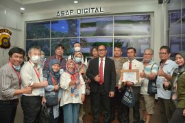 Mahasiswa dari berbagai negara di Asia studi banding  mengenai aplikasi asap digital di Polda Jambi