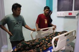 Siswa SD di Kota Padang ditemukan tewas terseret arus sungai