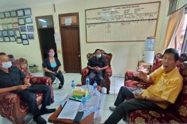 Mangku Pastika salut pengelolaan Pasar Agung Peninjoan