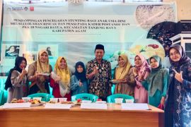 Tim pengabdian masyarakat UNP berikan pendampingan cegah stunting di Nagari Bayua