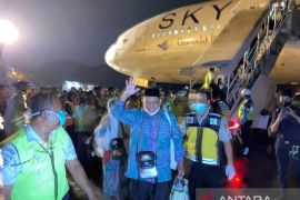 Jamaah kloter dua tiba di Aceh, langsung dites swab antigen