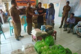 Sebanyak 206 orang warga Payakumbuh telah terima bantuan permakanan