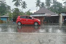 Kawasan pegunungan Sumut berpotensi diguyur hujan lebat