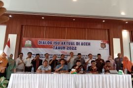 Wabup Galus ajak masyarakat cermat dalam menerima informasi