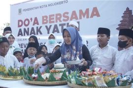 Pemkot Mojokerto gelar doa bersama jelang revitalisasi alun-alun