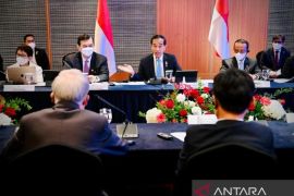 Presiden Jokowi jamin tak ada kendala investasi kepada para CEO Korea Selatan
