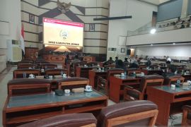 Rapat paripurna LPP APBD Jember 2021 ditunda karena tidak kuorum