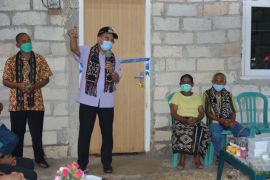 Artikel - Upaya tiada henti Pemkot Kupang bangun rumah layak huni