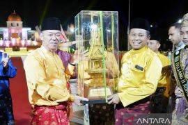 Ditutup Wagubri, Rohil juara umum MTQ Riau