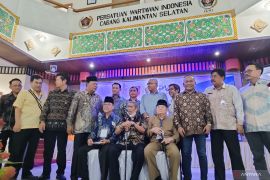 Zainal Helmie terpilih lagi jadi ketua PWI Kalsel