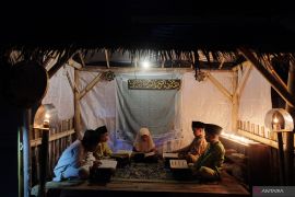 Tradisi tempo dulu di Kampung Loloan Bali