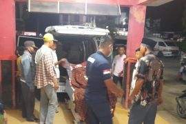 Seorang kakek meninggal di kebun karet Dharmasraya