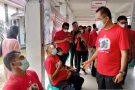 Ratusan masyarakat Pulau Belitung dapatkan layanan operasi katarak gratis