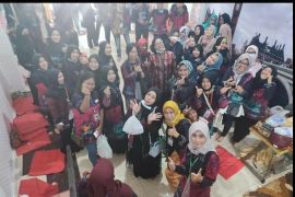 Kompak bikin komunitas, penjahit di Kalsel ingin makin maju berkarya