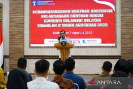 Kemenkumham Sulsel bersama 26 OBH teken kontrak adendum bantuan hukum