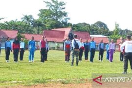 Paskibra Kapuas Hulu siapkan diri untuk mengibarkan Merah Putih saat HUT Ke-77 RI
