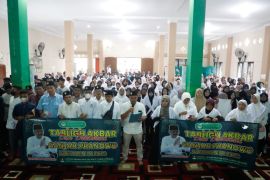 Seribuan santri dan ustadz di 'Bumi Silampari' deklarasi Ganjar Presiden