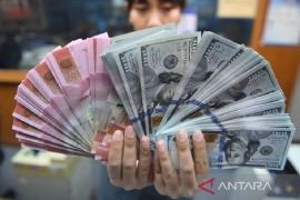 Rupiah akhir pekan ditutup melemah,