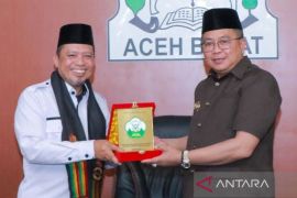 Pemkab Aceh Barat targetkan mahasiswa Politekkes Meulaboh mahir berbahasa asing