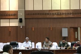 Bupati Malra minta bantuan Rp1,2 miliar untuk korban bentrokan warga