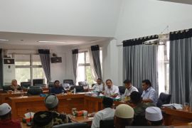 Puluhan Kepala Mukim se Aceh Tamiang temui dewan, ini permintaannya