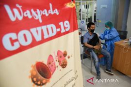 Vaksinasi COVID-19 dosis keempat RSUP Haji Adam Malik Medan