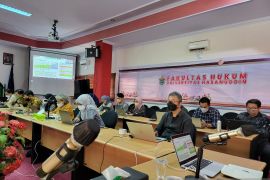FH Unhas tuan rumah FGD penyempurnaan hukum ekonomi