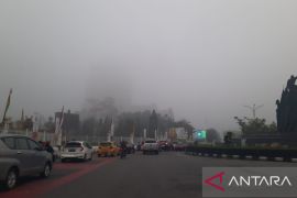 Gedung Bank Riau Kepri pagi ini "hilang"