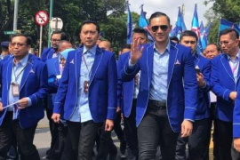 Mulyadi dampingi Ketum AHY daftarkan Partai Demokrat ke KPU