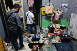 Usai cekcok dengan pacar, mahasiswa Pekanbaru gantung diri di kos