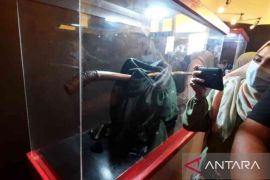 Artefak Rasulullah di Gedung Juang Bekasi berasal dari Malaysia