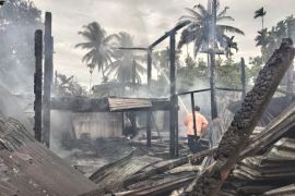 Selamatkan diri dari kebakaran, gadis Aceh Besar patah tulang