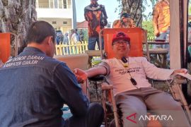 Bupati Cianjur akan sanksi puluhan kepala sekolah dan pegawai pelesiran tanpa izin