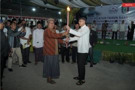 Pj. Bupati Pringsewu lepas peserta pawai obor Gema Muharram