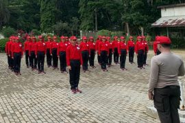 Paskibra Tanah Bumbu jalani latihan