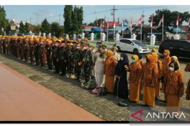 LVRI Kalsel ziarah ke makam pahlawan, peringati Harvetnas