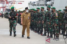 Gubernur Lepas Satgas Pamtas RI-Malaysia