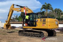Trakindo sebut hydraulic excavator 320 GX hemat bahan bakar