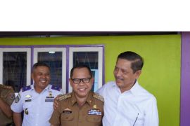 Pj Bupati Mesuji dampingi Dirjen Perhubungan Darat saat tinjau Dermaga Tanah Merah