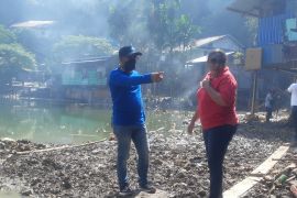 Pemkot Jayapura bersama Astra Group Papua kerja bakti HUT ke-77 RI