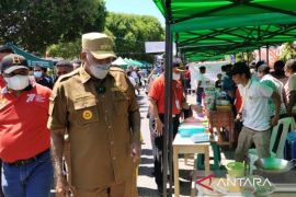 Paulus Waterpauw minta kepala daerah angkat potensi pangan lokal