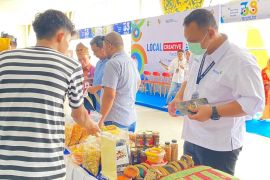 Ada pameran produk khas Melayu di Bandara SSK II Pekanbaru