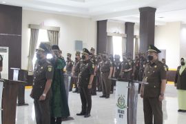 Kejati NTT ingatkan aparat kejaksaan jauhi segala penyimpangan