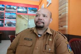 Kaban Kepegawaian dan SDM Tebing Tinggi berharap kasus bom molotof dirumahnya dapat terungkap