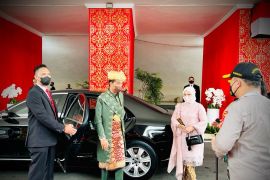 Hadiri sidang tahunan DPR/MPR, Jokowi kenakan baju adat Babel